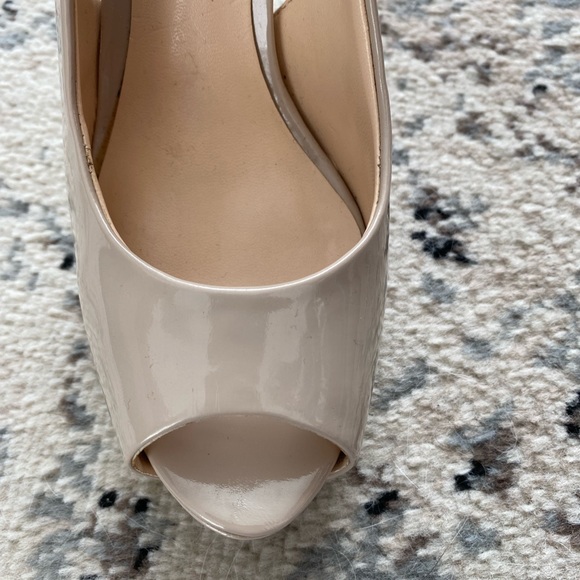 Guess heels nude patent leather size 5 - Picture 3 of 4
